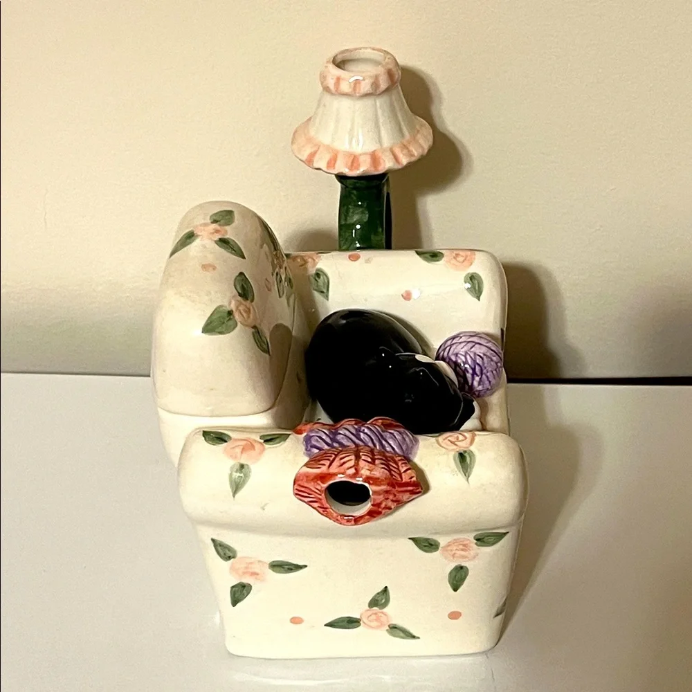 Vintage World Bazaar Teapot Tuxedo Floral Cat Sleeping on Armchair. Like New